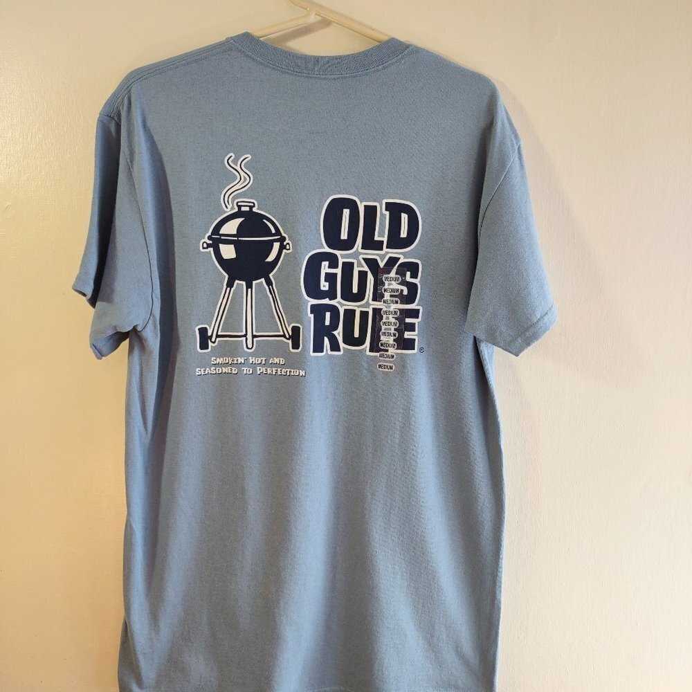 NEW Old Guys Rule Men's "Smokin Hot" Casual T-Shirt Crewneck BBQ  Medium